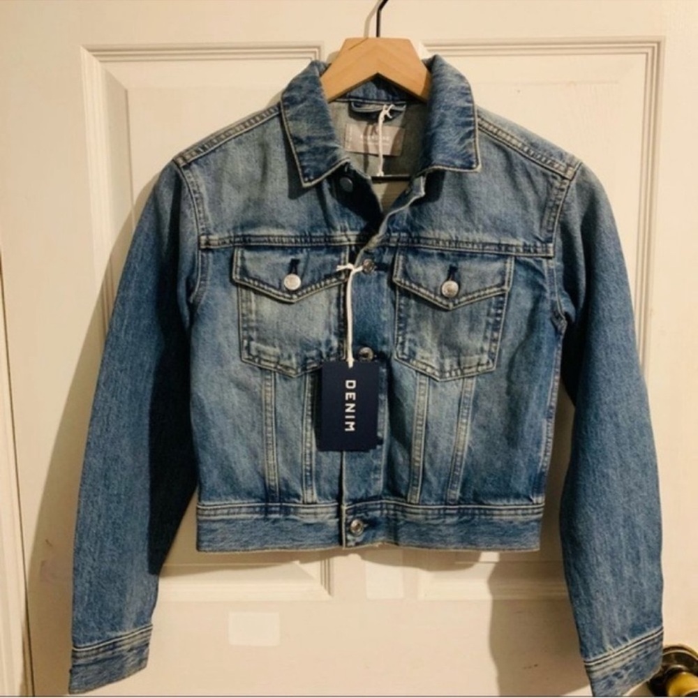 Everlane | Jacket | The Cropped Denim Jacket - Picture 7 of 13